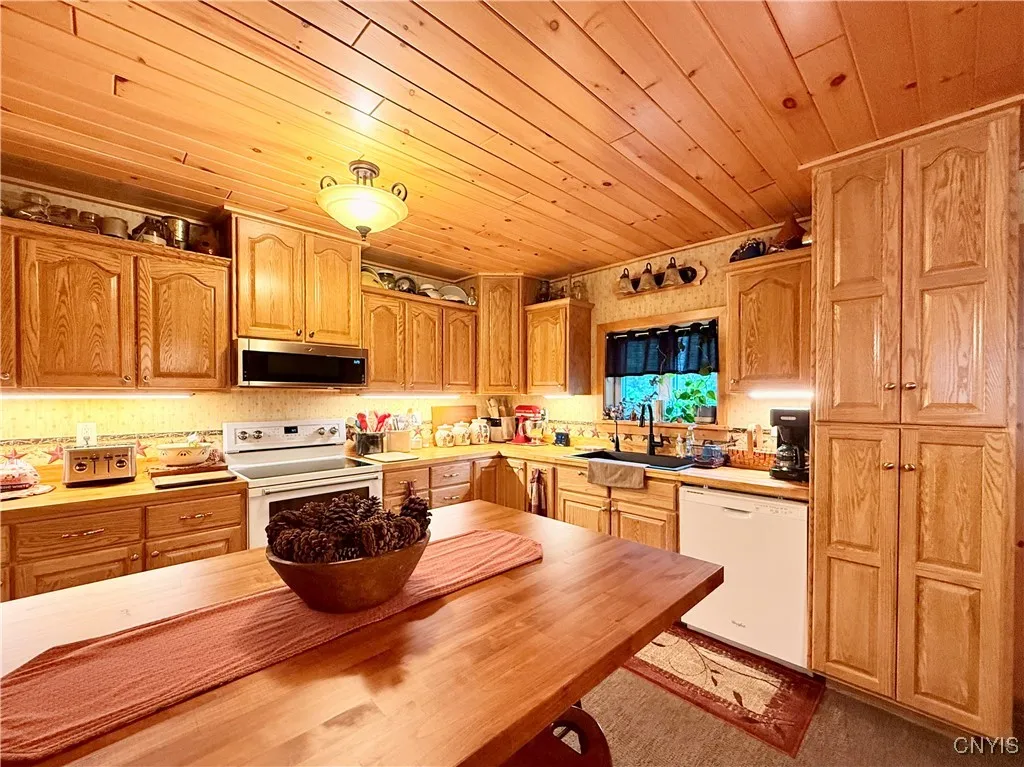 6967 Olmstead Road, Watson, New York 13367, Watson, New York 13367, 3 Bedrooms Bedrooms, 7 Rooms Rooms,2 BathroomsBathrooms,Residential,Closed,6967 Olmstead Road, Watson, New York 13367,0,S1627328