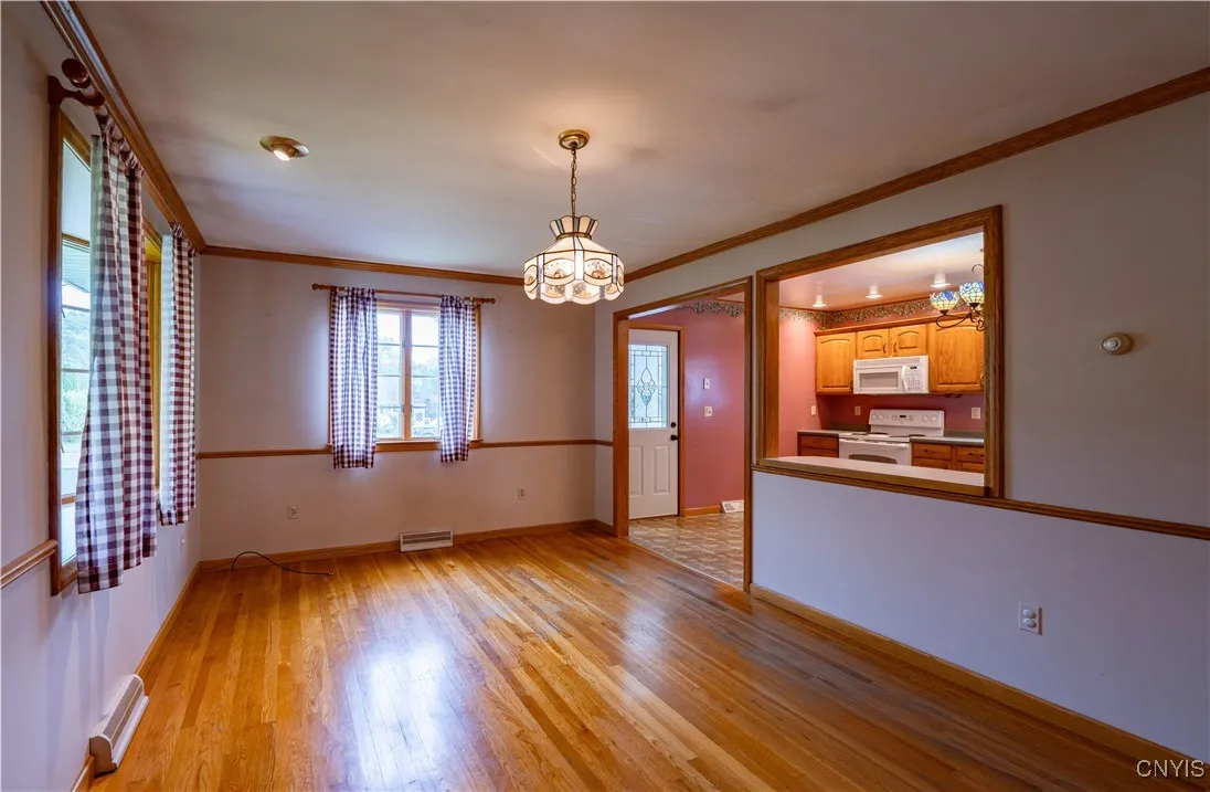 10 Park Avenue, Oppenheim, New York 13329, Oppenheim, New York 13329, 3 Bedrooms Bedrooms, 5 Rooms Rooms,1 BathroomBathrooms,Residential,For Sale,10 Park Avenue, Oppenheim, New York 13329,S1627392