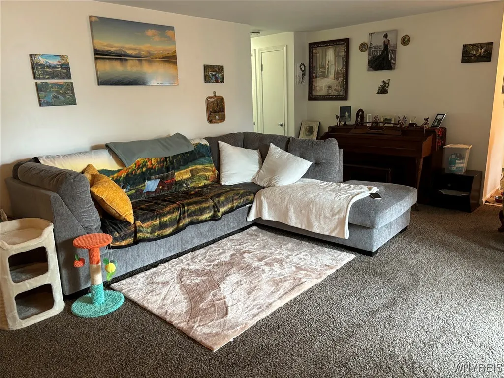 15 Greenwich Drive 3, Amherst, New York 14228, Amherst, New York 14228, 2 Bedrooms Bedrooms, 4 Rooms Rooms,1 BathroomBathrooms,Residential,For Sale,15 Greenwich Drive 3, Amherst, New York 14228,B1627362