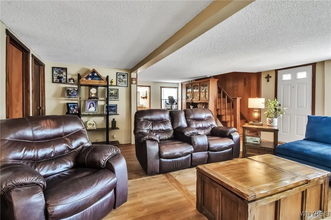 2839 Carmen Road, Hartland, New York 14105, Hartland, New York 14105, 3 Bedrooms Bedrooms, 7 Rooms Rooms,1 BathroomBathrooms,Residential,For Sale,2839 Carmen Road, Hartland, New York 14105,B1626956