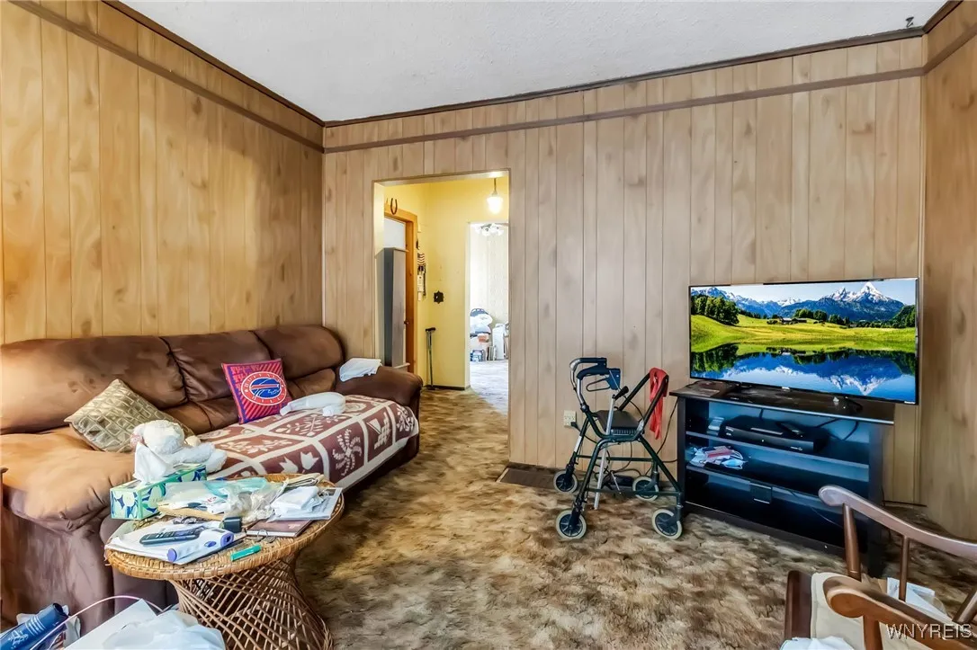 168 Dearborn Street, Buffalo, New York 14207, Buffalo, New York 14207, 3 Bedrooms Bedrooms, 7 Rooms Rooms,1 BathroomBathrooms,Residential,For Sale,168 Dearborn Street, Buffalo, New York 14207,B1624129
