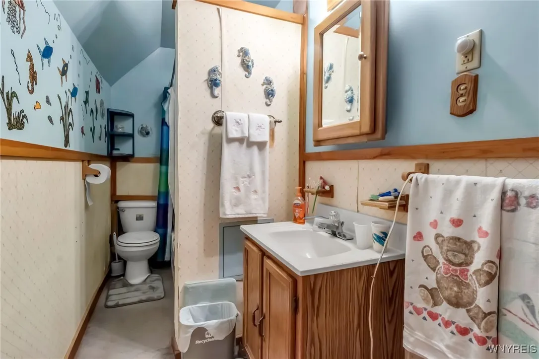 168 Dearborn Street, Buffalo, New York 14207, Buffalo, New York 14207, 3 Bedrooms Bedrooms, 7 Rooms Rooms,1 BathroomBathrooms,Residential,For Sale,168 Dearborn Street, Buffalo, New York 14207,B1624129