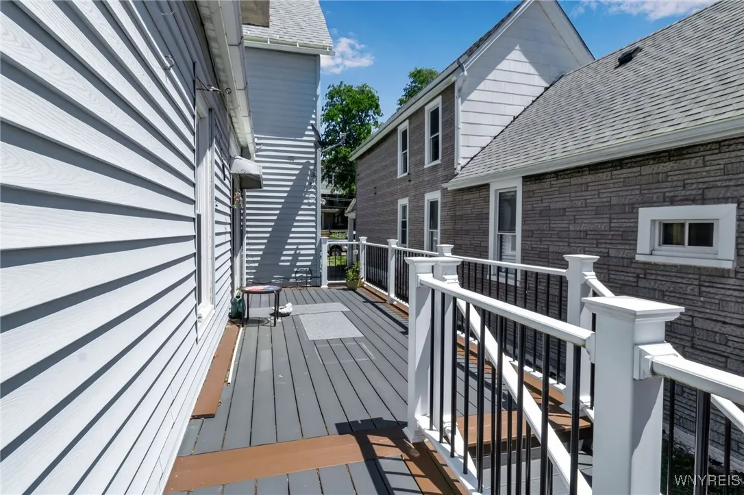 168 Dearborn Street, Buffalo, New York 14207, Buffalo, New York 14207, 3 Bedrooms Bedrooms, 7 Rooms Rooms,1 BathroomBathrooms,Residential,For Sale,168 Dearborn Street, Buffalo, New York 14207,B1624129