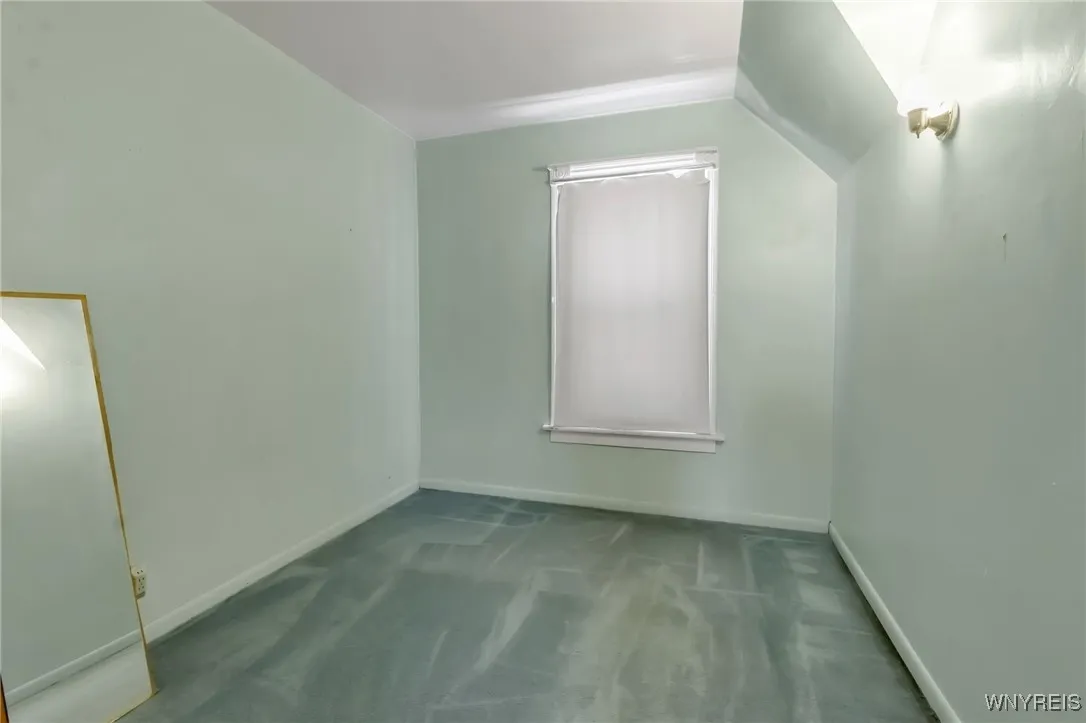 168 Dearborn Street, Buffalo, New York 14207, Buffalo, New York 14207, 3 Bedrooms Bedrooms, 7 Rooms Rooms,1 BathroomBathrooms,Residential,For Sale,168 Dearborn Street, Buffalo, New York 14207,B1624129