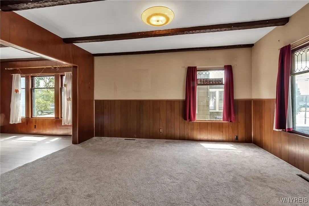 2 Tracy Avenue, Batavia City, New York 14020, Batavia City, New York 14020, 3 Bedrooms Bedrooms, 6 Rooms Rooms,1 BathroomBathrooms,Residential,For Sale,2 Tracy Avenue, Batavia City, New York 14020,B1626331