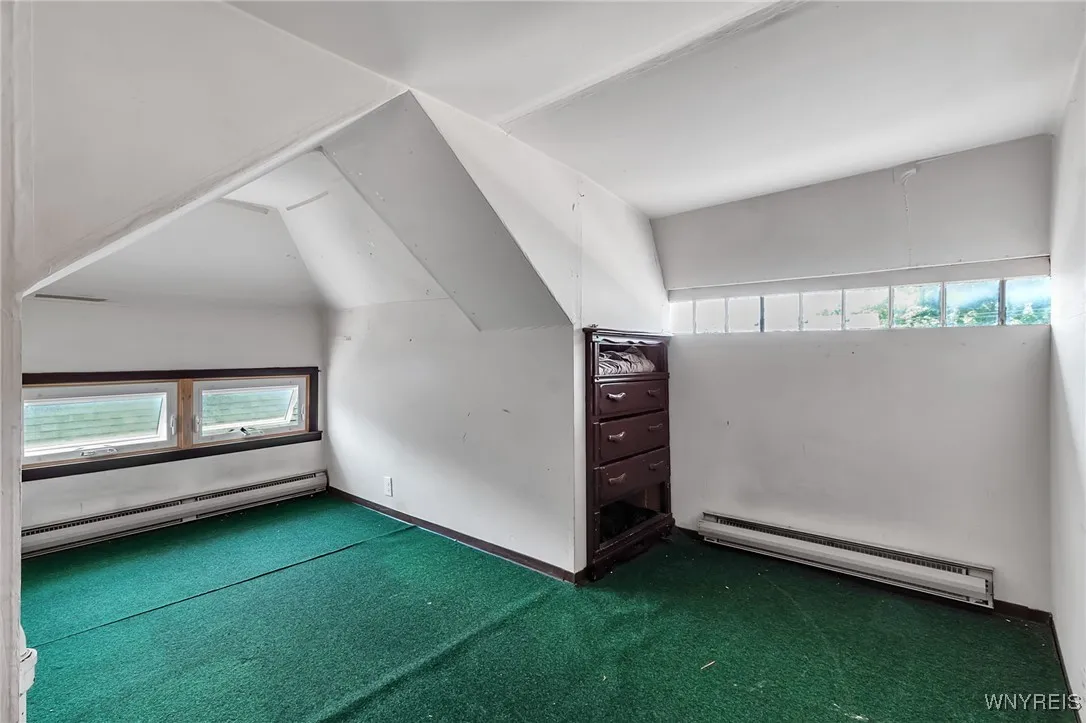 2 Tracy Avenue, Batavia City, New York 14020, Batavia City, New York 14020, 3 Bedrooms Bedrooms, 6 Rooms Rooms,1 BathroomBathrooms,Residential,For Sale,2 Tracy Avenue, Batavia City, New York 14020,B1626331