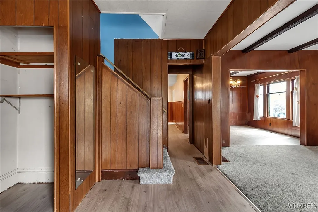 2 Tracy Avenue, Batavia City, New York 14020, Batavia City, New York 14020, 3 Bedrooms Bedrooms, 6 Rooms Rooms,1 BathroomBathrooms,Residential,For Sale,2 Tracy Avenue, Batavia City, New York 14020,B1626331