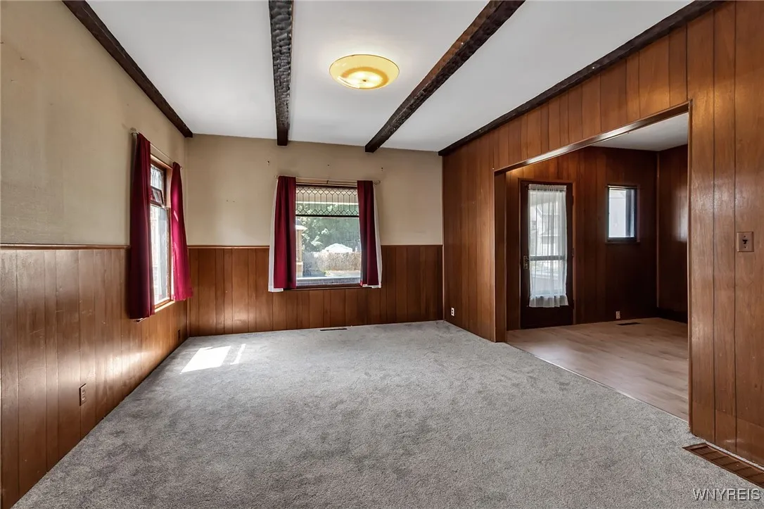 2 Tracy Avenue, Batavia City, New York 14020, Batavia City, New York 14020, 3 Bedrooms Bedrooms, 6 Rooms Rooms,1 BathroomBathrooms,Residential,For Sale,2 Tracy Avenue, Batavia City, New York 14020,B1626331