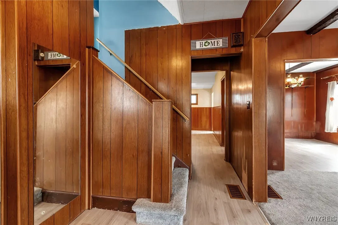 2 Tracy Avenue, Batavia City, New York 14020, Batavia City, New York 14020, 3 Bedrooms Bedrooms, 6 Rooms Rooms,1 BathroomBathrooms,Residential,For Sale,2 Tracy Avenue, Batavia City, New York 14020,B1626331