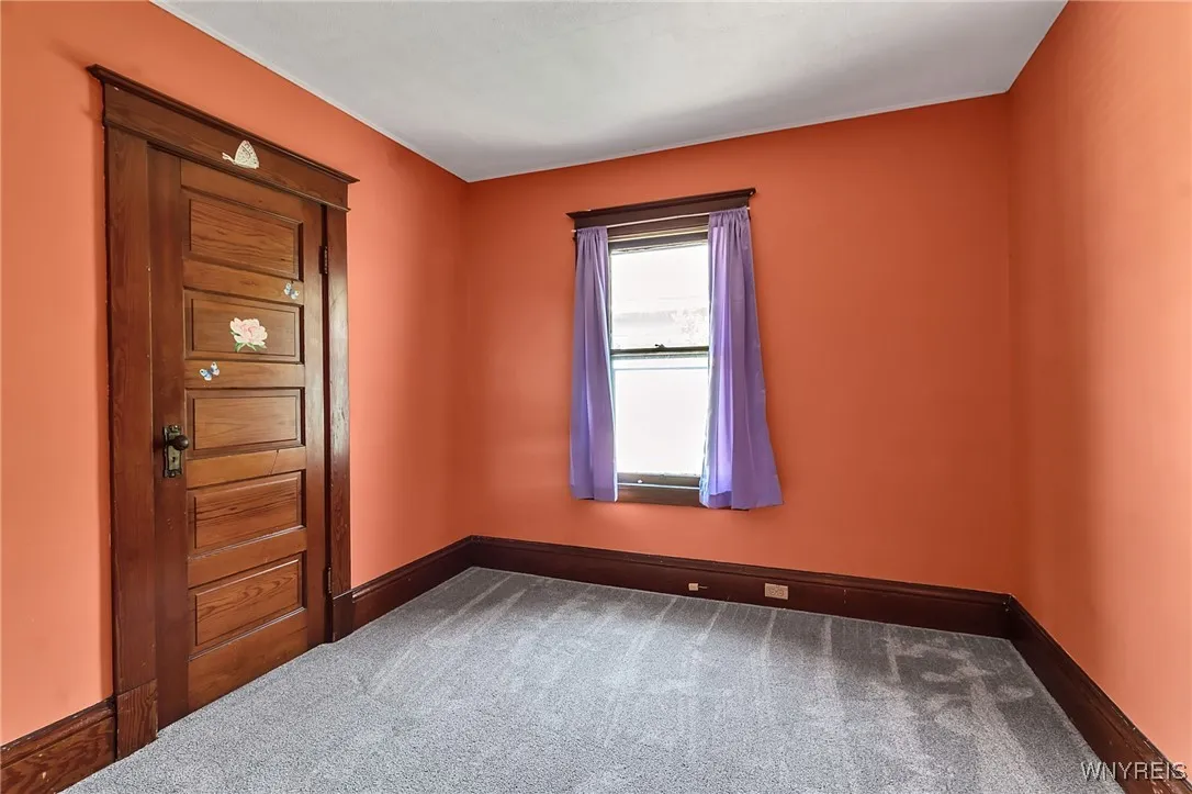 2 Tracy Avenue, Batavia City, New York 14020, Batavia City, New York 14020, 3 Bedrooms Bedrooms, 6 Rooms Rooms,1 BathroomBathrooms,Residential,For Sale,2 Tracy Avenue, Batavia City, New York 14020,B1626331