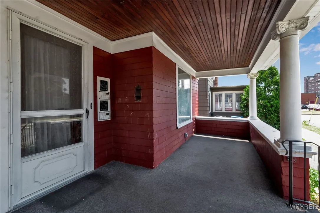 2 Tracy Avenue, Batavia City, New York 14020, Batavia City, New York 14020, 3 Bedrooms Bedrooms, 6 Rooms Rooms,1 BathroomBathrooms,Residential,For Sale,2 Tracy Avenue, Batavia City, New York 14020,B1626331