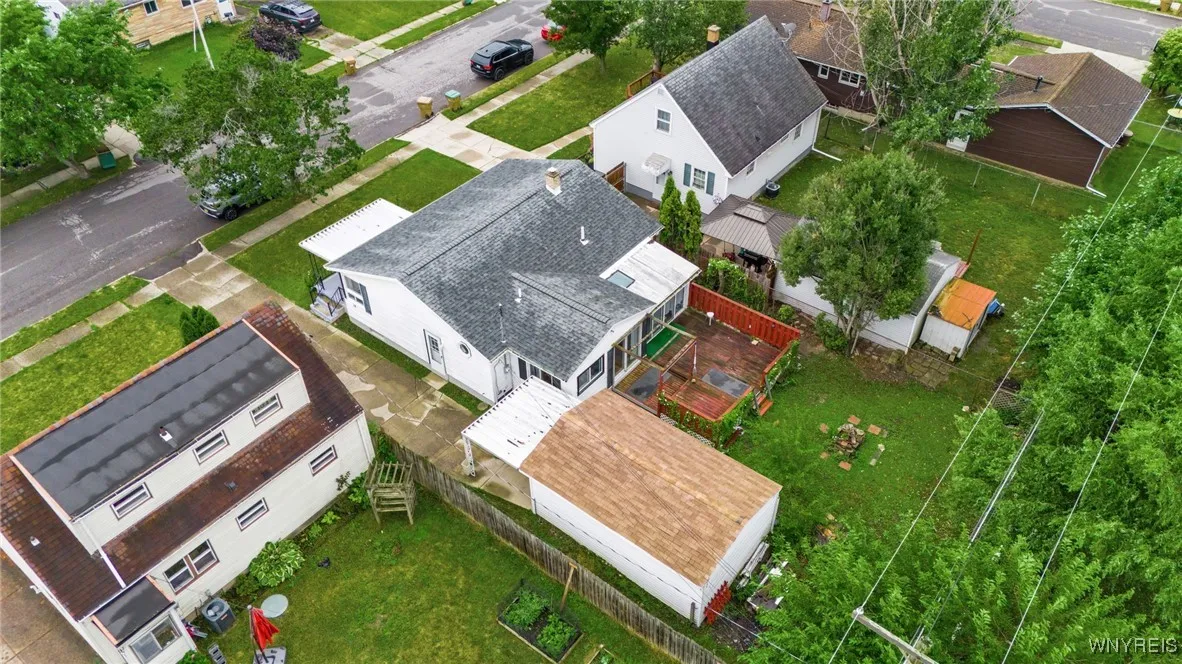 74 Harris Court, Cheektowaga, New York 14225, Cheektowaga, New York 14225, 3 Bedrooms Bedrooms, 7 Rooms Rooms,2 BathroomsBathrooms,Residential,For Sale,74 Harris Court, Cheektowaga, New York 14225,B1627350