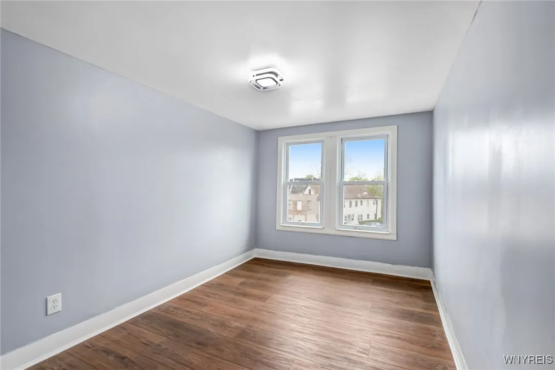 405 W Ferry Street, Buffalo, New York 14213, Buffalo, New York 14213, 6 Bedrooms Bedrooms, ,2 BathroomsBathrooms,Residential,For Sale,405 W Ferry Street, Buffalo, New York 14213,B1627003