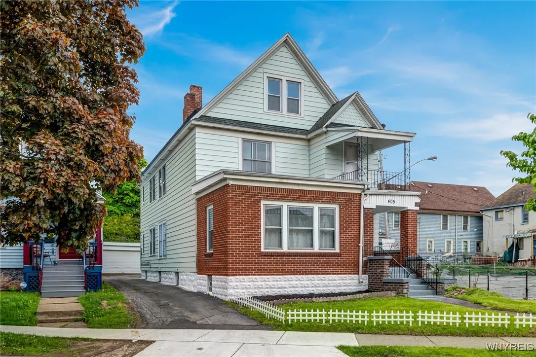 405 W Ferry Street, Buffalo, New York 14213, Buffalo, New York 14213, 6 Bedrooms Bedrooms, ,2 BathroomsBathrooms,Residential,For Sale,405 W Ferry Street, Buffalo, New York 14213,B1627003