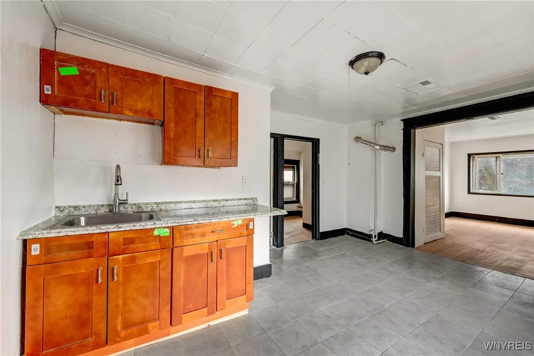 30 Schiller Street, Buffalo, New York 14206, Buffalo, New York 14206, 4 Bedrooms Bedrooms, ,3 BathroomsBathrooms,Residential,For Sale,30 Schiller Street, Buffalo, New York 14206,B1627416