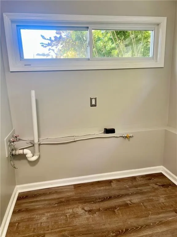 96 South Avenue 96, Webster, New York 14580, Webster, New York 14580, 3 Bedrooms Bedrooms, 5 Rooms Rooms,1 BathroomBathrooms,Residential Lease,For Rent,96 South Avenue 96, Webster, New York 14580,R1626689