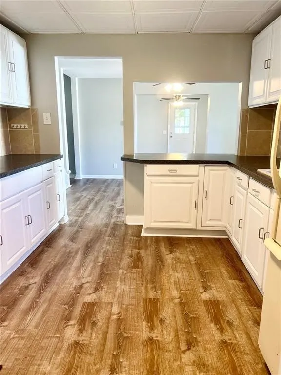 96 South Avenue 96, Webster, New York 14580, Webster, New York 14580, 3 Bedrooms Bedrooms, 5 Rooms Rooms,1 BathroomBathrooms,Residential Lease,For Rent,96 South Avenue 96, Webster, New York 14580,R1626689