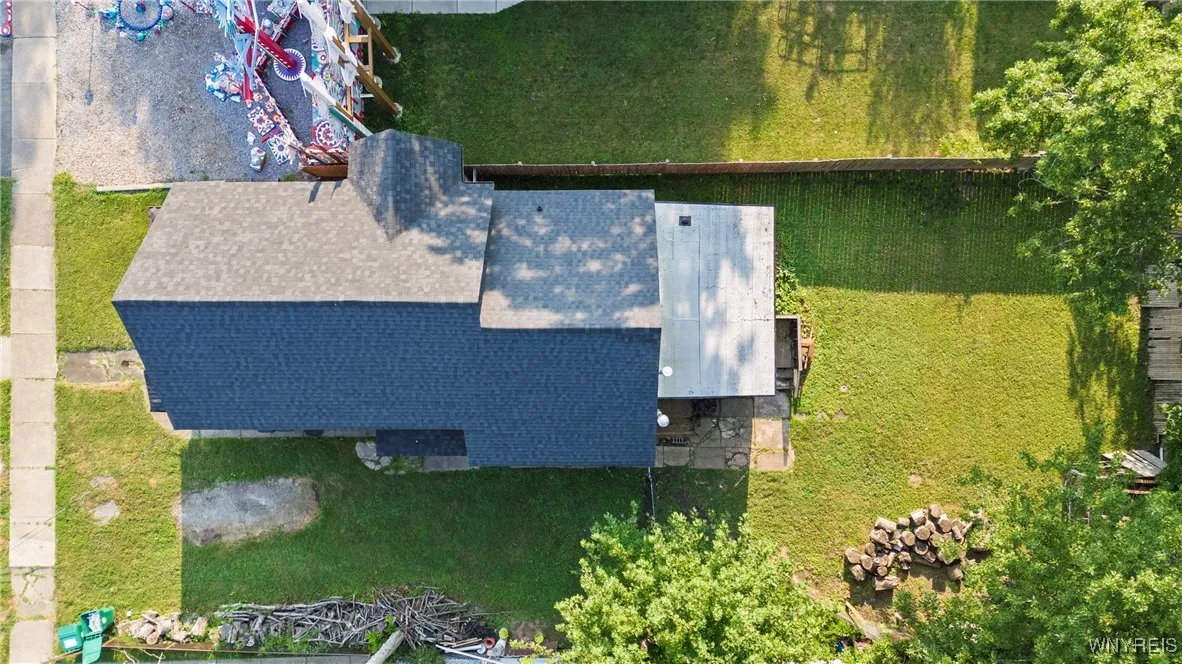1312 Ontario Avenue, Niagara Falls, New York 14305, Niagara Falls, New York 14305, 3 Bedrooms Bedrooms, ,2 BathroomsBathrooms,Residential,For Sale,1312 Ontario Avenue, Niagara Falls, New York 14305,B1627405
