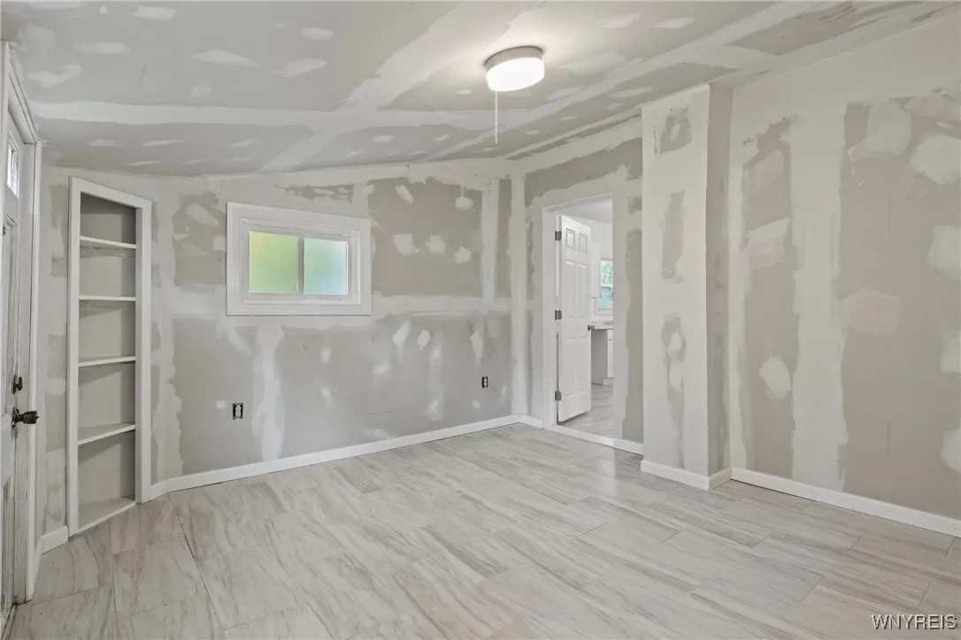 1312 Ontario Avenue, Niagara Falls, New York 14305, Niagara Falls, New York 14305, 3 Bedrooms Bedrooms, ,2 BathroomsBathrooms,Residential,For Sale,1312 Ontario Avenue, Niagara Falls, New York 14305,B1627405