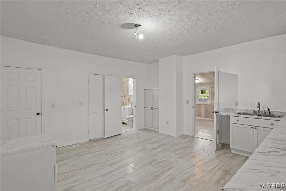1312 Ontario Avenue, Niagara Falls, New York 14305, Niagara Falls, New York 14305, 3 Bedrooms Bedrooms, ,2 BathroomsBathrooms,Residential,For Sale,1312 Ontario Avenue, Niagara Falls, New York 14305,B1627405