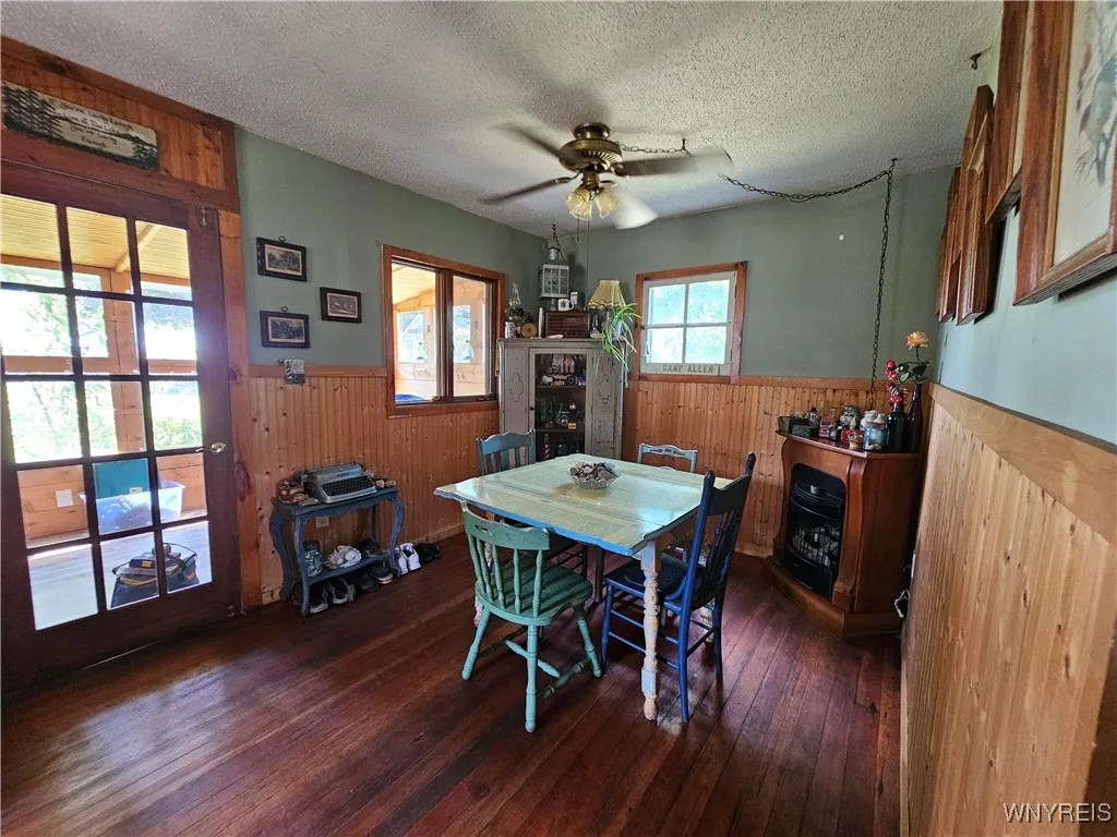 2721 West Lake Road, Wilson, New York 14172, Wilson, New York 14172, 1 Bedroom Bedrooms, 4 Rooms Rooms,1 BathroomBathrooms,Residential,For Sale,2721 West Lake Road, Wilson, New York 14172,B1626466