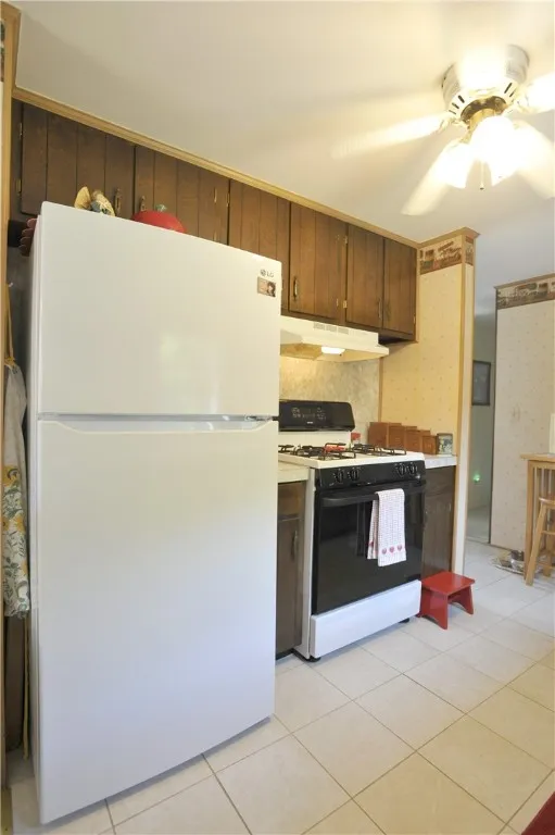 375 Breesport Road, Horseheads, New York 14845, Horseheads, New York 14845, 3 Bedrooms Bedrooms, 8 Rooms Rooms,1 BathroomBathrooms,Residential,For Sale,375 Breesport Road, Horseheads, New York 14845,R1627165