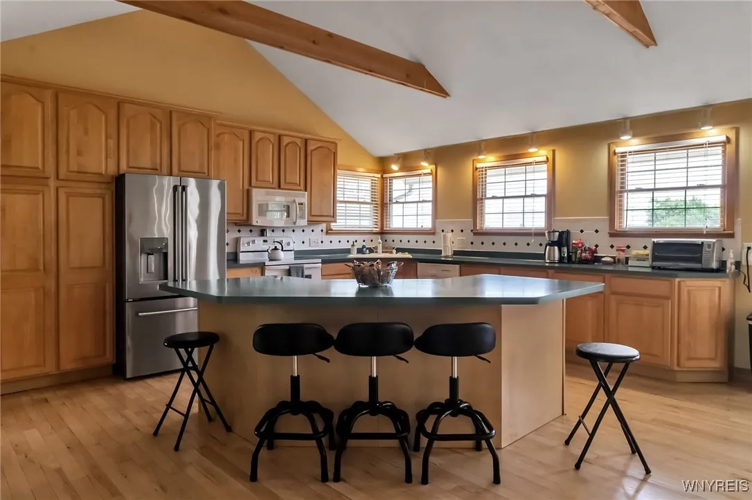 8441 Chestnut Ridge Road, Royalton, New York 14067, Royalton, New York 14067, 8 Bedrooms Bedrooms, ,6 BathroomsBathrooms,Residential,For Sale,8441 Chestnut Ridge Road, Royalton, New York 14067,B1627046