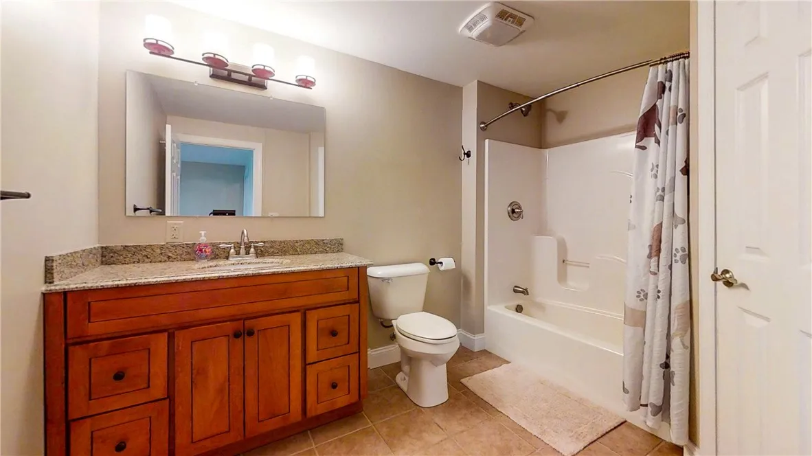 5 Chelsea Drive, Horseheads, New York 14845, Horseheads, New York 14845, 6 Bedrooms Bedrooms, 13 Rooms Rooms,3 BathroomsBathrooms,Residential,For Sale,5 Chelsea Drive, Horseheads, New York 14845,R1627324