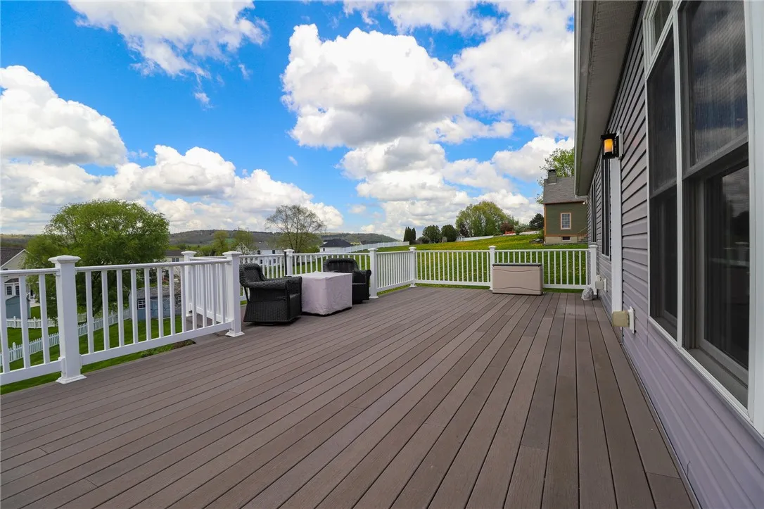 5 Chelsea Drive, Horseheads, New York 14845, Horseheads, New York 14845, 6 Bedrooms Bedrooms, 13 Rooms Rooms,3 BathroomsBathrooms,Residential,For Sale,5 Chelsea Drive, Horseheads, New York 14845,R1627324