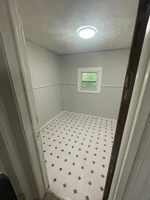 392 Parsells Avenue, Rochester, New York 14609, Rochester, New York 14609, 6 Bedrooms Bedrooms, ,2 BathroomsBathrooms,Residential,For Sale,392 Parsells Avenue, Rochester, New York 14609,R1627421
