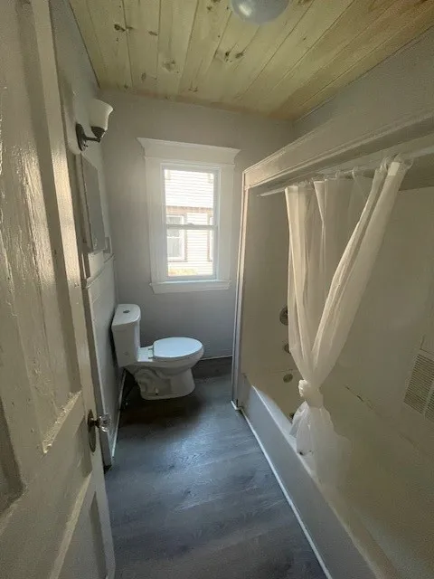 392 Parsells Avenue, Rochester, New York 14609, Rochester, New York 14609, 6 Bedrooms Bedrooms, ,2 BathroomsBathrooms,Residential,For Sale,392 Parsells Avenue, Rochester, New York 14609,R1627421