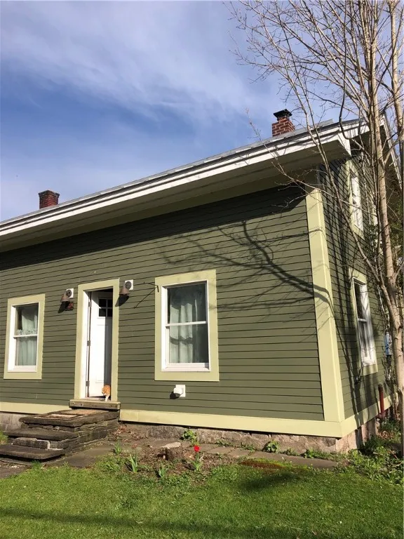 390 Lower Main Street, Andes, New York 13731, Andes, New York 13731, 2 Bedrooms Bedrooms, 7 Rooms Rooms,1 BathroomBathrooms,Residential Lease,For Rent,390 Lower Main Street, Andes, New York 13731,R1627431