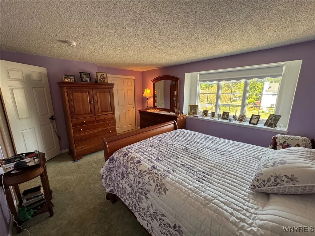 162 Stepping Stone Lane, Orchard Park, New York 14, Orchard Park, New York 14127, 2 Bedrooms Bedrooms, 8 Rooms Rooms,1 BathroomBathrooms,Residential,For Sale,162 Stepping Stone Lane, Orchard Park, New York 14,B1627413