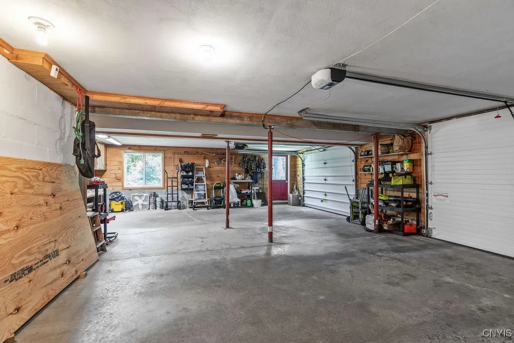 5 Austin Road, Tully, New York 13159, Tully, New York 13159, 3 Bedrooms Bedrooms, 8 Rooms Rooms,2 BathroomsBathrooms,Residential,For Sale,5 Austin Road, Tully, New York 13159,S1625986