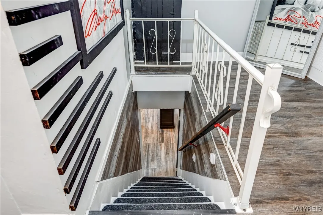 206 May Street, Buffalo, New York 14211, Buffalo, New York 14211, 4 Bedrooms Bedrooms, 7 Rooms Rooms,1 BathroomBathrooms,Residential,For Sale,206 May Street, Buffalo, New York 14211,B1627440