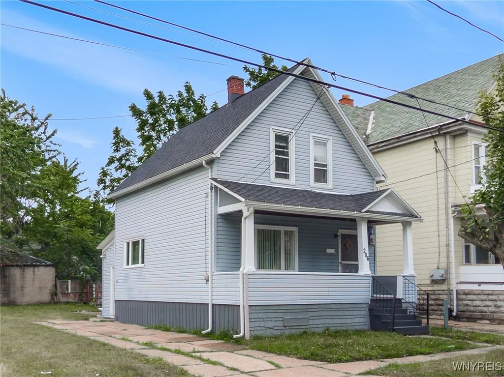 206 May Street, Buffalo, New York 14211, Buffalo, New York 14211, 4 Bedrooms Bedrooms, 7 Rooms Rooms,1 BathroomBathrooms,Residential,For Sale,206 May Street, Buffalo, New York 14211,B1627440