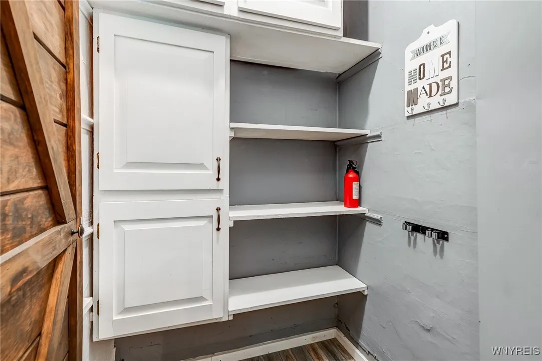 206 May Street, Buffalo, New York 14211, Buffalo, New York 14211, 4 Bedrooms Bedrooms, 7 Rooms Rooms,1 BathroomBathrooms,Residential,For Sale,206 May Street, Buffalo, New York 14211,B1627440