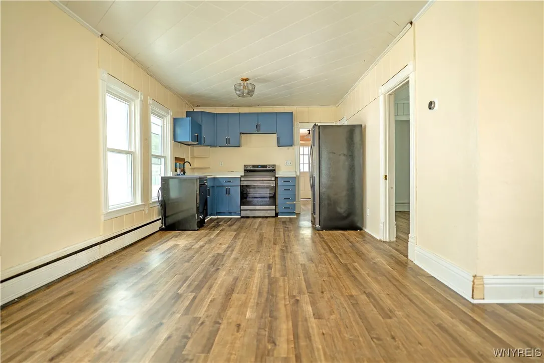 400 Pine Street, Lockport City, New York 14094, Lockport City, New York 14094, 4 Bedrooms Bedrooms, ,2 BathroomsBathrooms,Residential,For Sale,400 Pine Street, Lockport City, New York 14094,B1624092