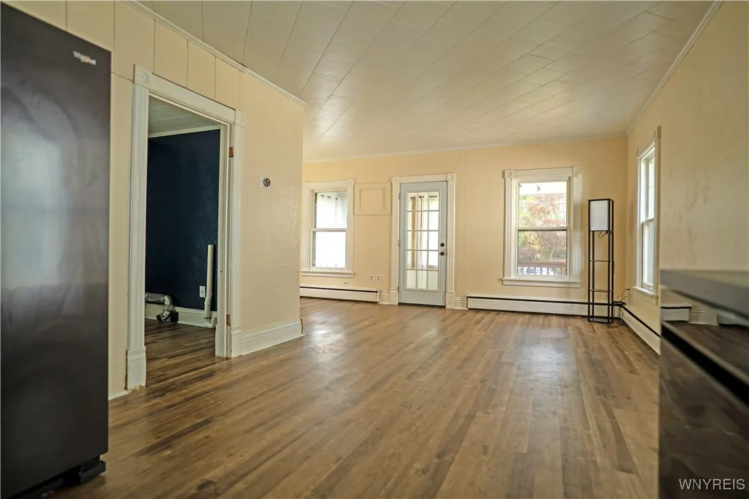 400 Pine Street, Lockport City, New York 14094, Lockport City, New York 14094, 4 Bedrooms Bedrooms, ,2 BathroomsBathrooms,Residential,For Sale,400 Pine Street, Lockport City, New York 14094,B1624092