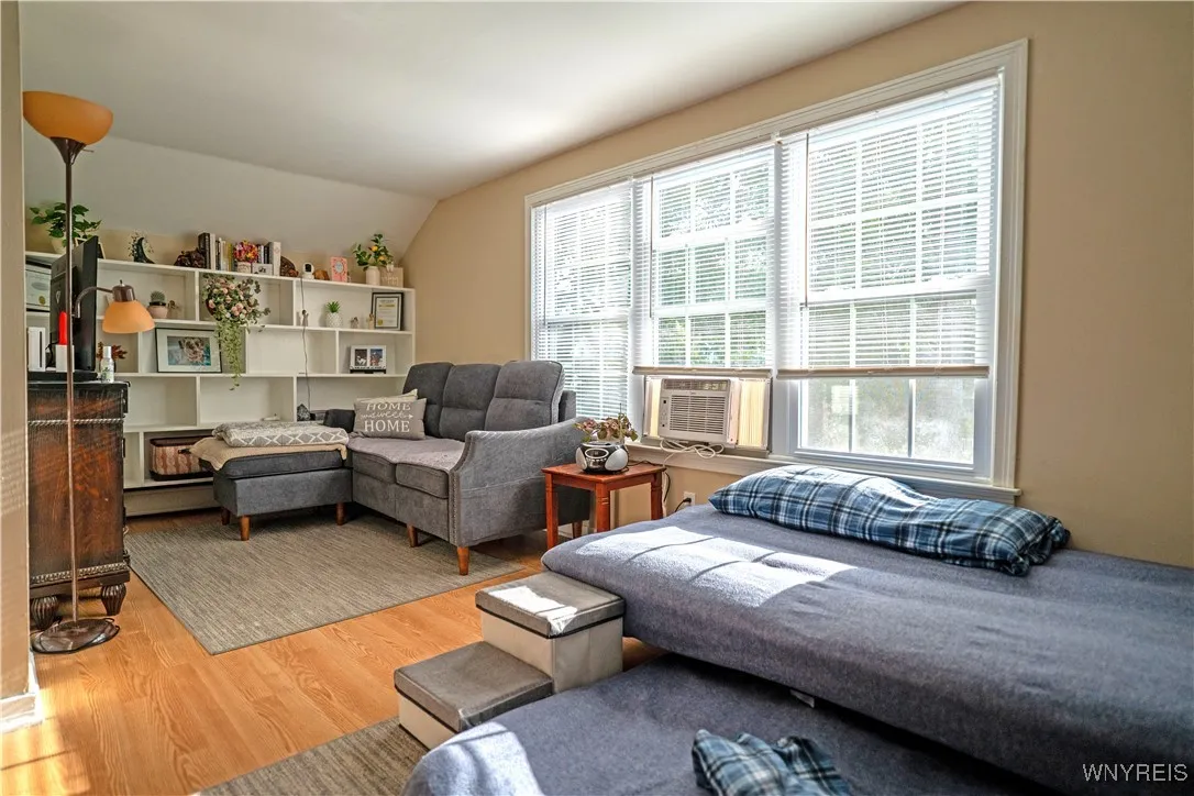 400 Pine Street, Lockport City, New York 14094, Lockport City, New York 14094, 4 Bedrooms Bedrooms, ,2 BathroomsBathrooms,Residential,For Sale,400 Pine Street, Lockport City, New York 14094,B1624092
