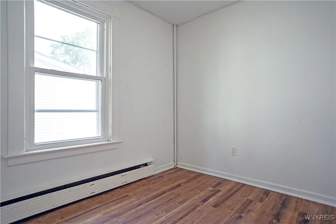 400 Pine Street, Lockport City, New York 14094, Lockport City, New York 14094, 4 Bedrooms Bedrooms, ,2 BathroomsBathrooms,Residential,For Sale,400 Pine Street, Lockport City, New York 14094,B1624092