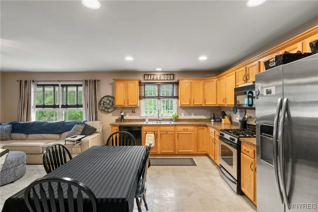 236 Michael Road, West Seneca, New York 14127, West Seneca, New York 14127, 5 Bedrooms Bedrooms, ,3 BathroomsBathrooms,Residential,For Sale,236 Michael Road, West Seneca, New York 14127,B1627143