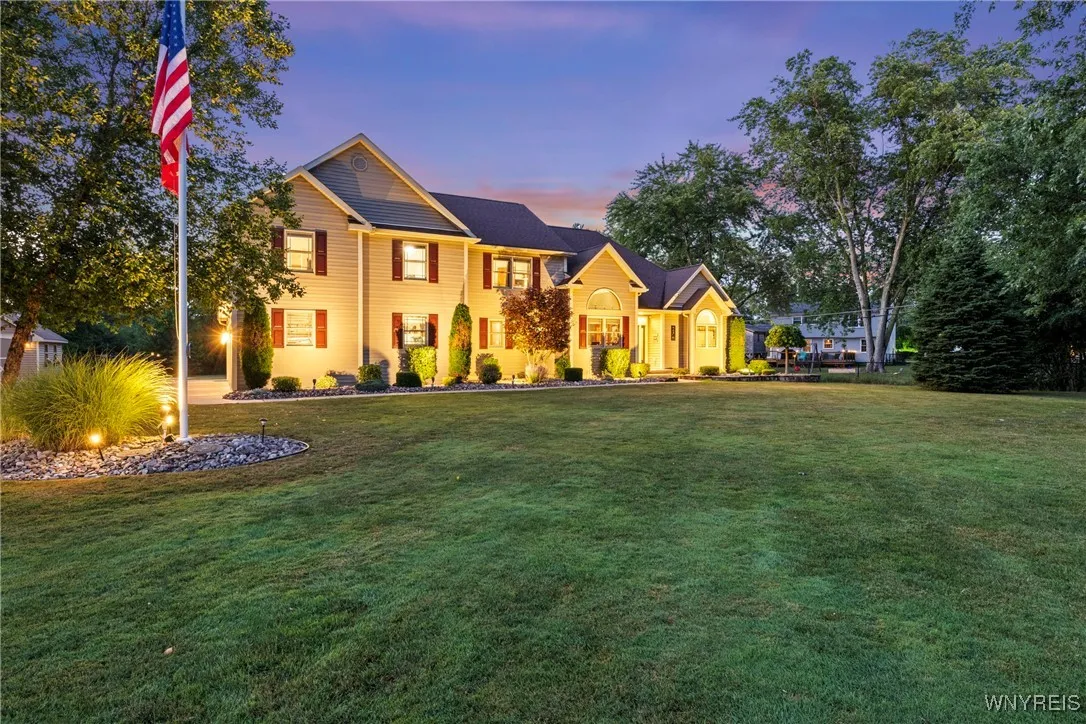 236 Michael Road, West Seneca, New York 14127, West Seneca, New York 14127, 5 Bedrooms Bedrooms, ,3 BathroomsBathrooms,Residential,For Sale,236 Michael Road, West Seneca, New York 14127,B1627143