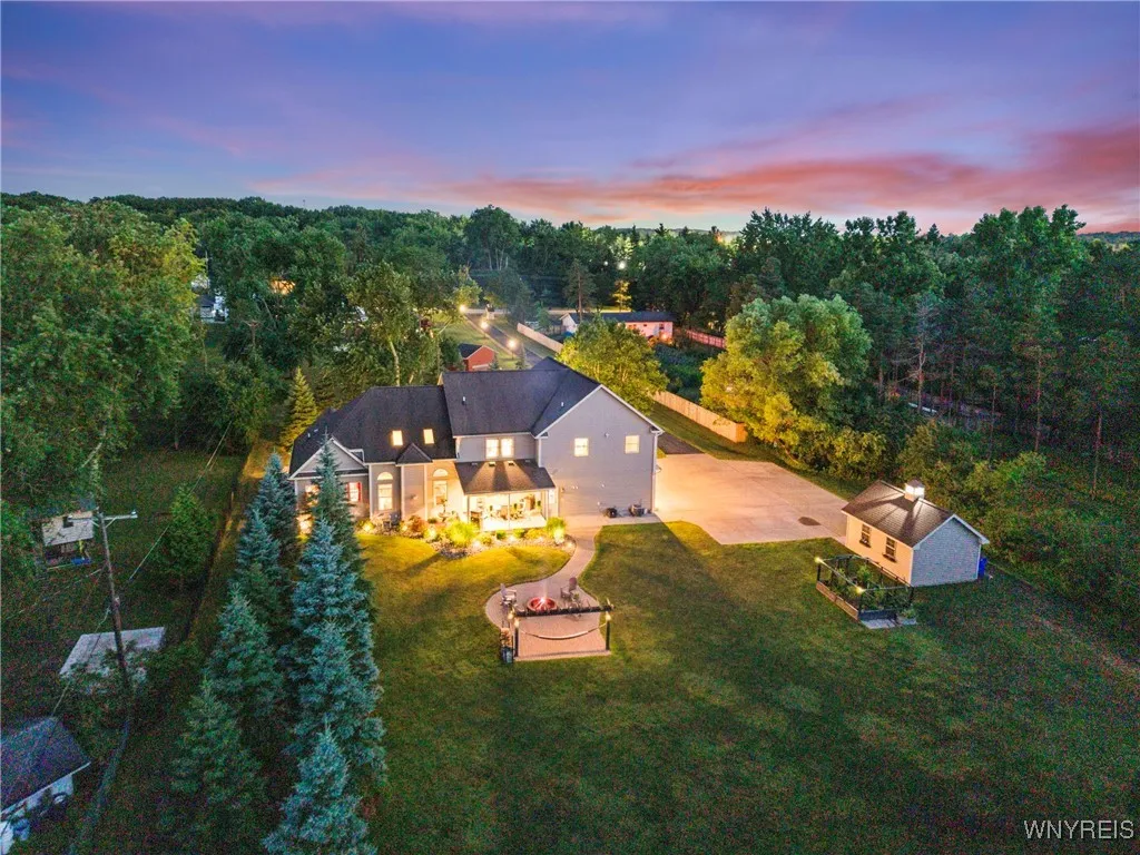 236 Michael Road, West Seneca, New York 14127, West Seneca, New York 14127, 5 Bedrooms Bedrooms, ,3 BathroomsBathrooms,Residential,For Sale,236 Michael Road, West Seneca, New York 14127,B1627143