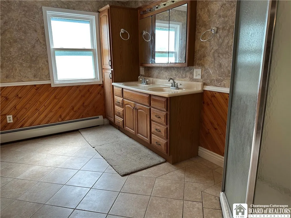 8 Highland Drive, Dryden, New York 13053, Dryden, New York 13053, 4 Bedrooms Bedrooms, 8 Rooms Rooms,2 BathroomsBathrooms,Residential,For Sale,8 Highland Drive, Dryden, New York 13053,R1626867
