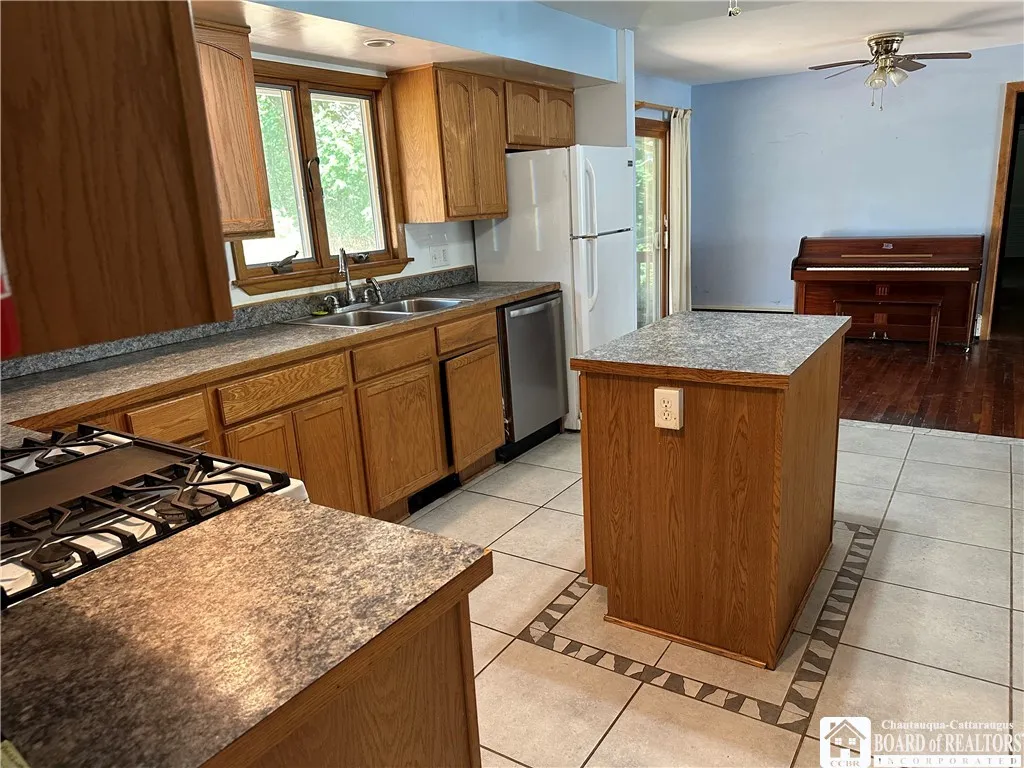 8 Highland Drive, Dryden, New York 13053, Dryden, New York 13053, 4 Bedrooms Bedrooms, 8 Rooms Rooms,2 BathroomsBathrooms,Residential,For Sale,8 Highland Drive, Dryden, New York 13053,R1626867