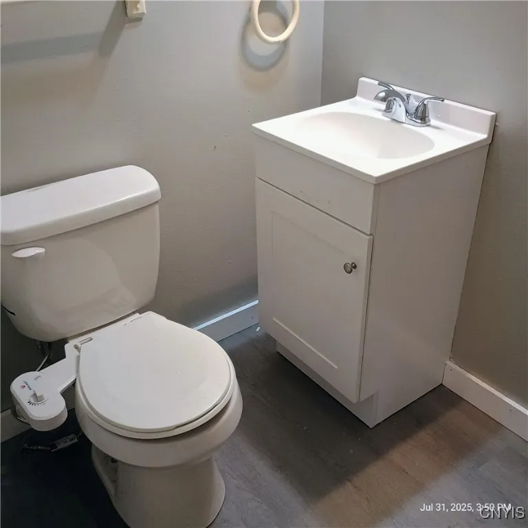 227 Hixson Street, Syracuse, New York 13206, Syracuse, New York 13206, 3 Bedrooms Bedrooms, 8 Rooms Rooms,1 BathroomBathrooms,Residential,For Sale,227 Hixson Street, Syracuse, New York 13206,S1626593