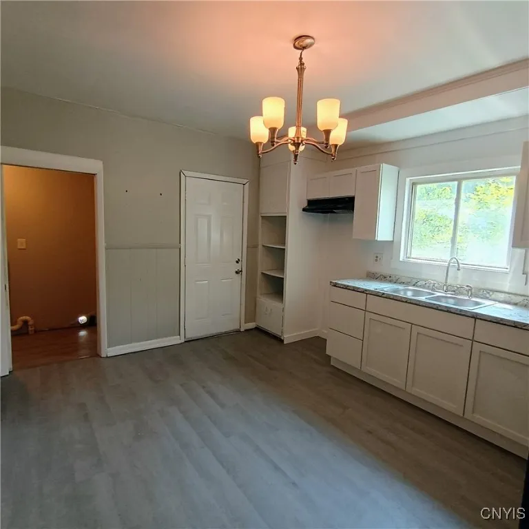 227 Hixson Street, Syracuse, New York 13206, Syracuse, New York 13206, 3 Bedrooms Bedrooms, 8 Rooms Rooms,1 BathroomBathrooms,Residential,For Sale,227 Hixson Street, Syracuse, New York 13206,S1626593