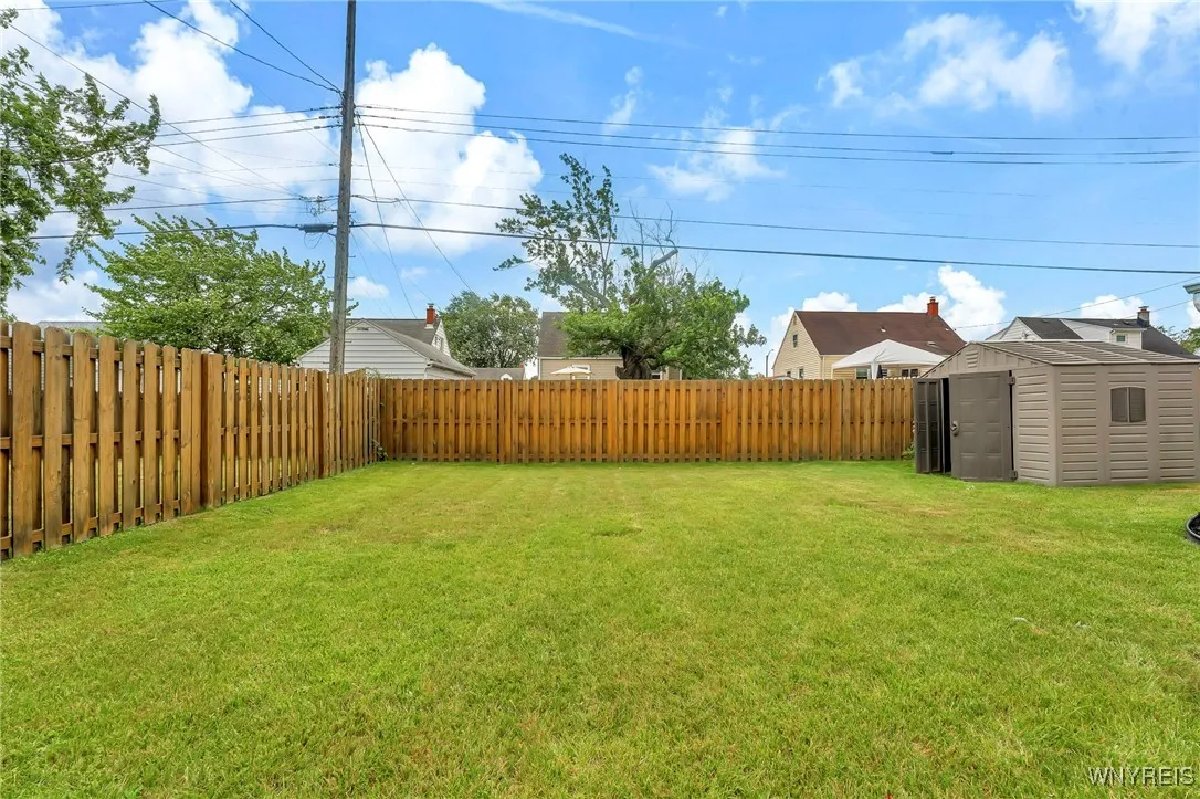 67 Mcparlin Avenue, Cheektowaga, New York 14225, Cheektowaga, New York 14225, 3 Bedrooms Bedrooms, 6 Rooms Rooms,1 BathroomBathrooms,Residential,For Sale,67 Mcparlin Avenue, Cheektowaga, New York 14225,B1627370