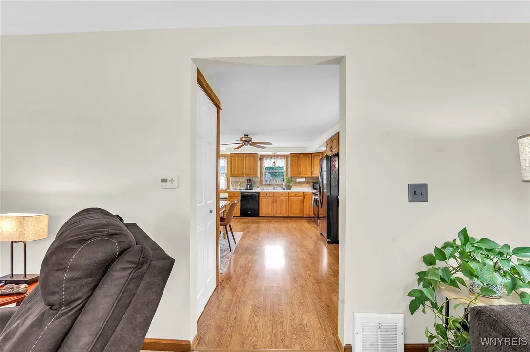67 Mcparlin Avenue, Cheektowaga, New York 14225, Cheektowaga, New York 14225, 3 Bedrooms Bedrooms, 6 Rooms Rooms,1 BathroomBathrooms,Residential,For Sale,67 Mcparlin Avenue, Cheektowaga, New York 14225,B1627370
